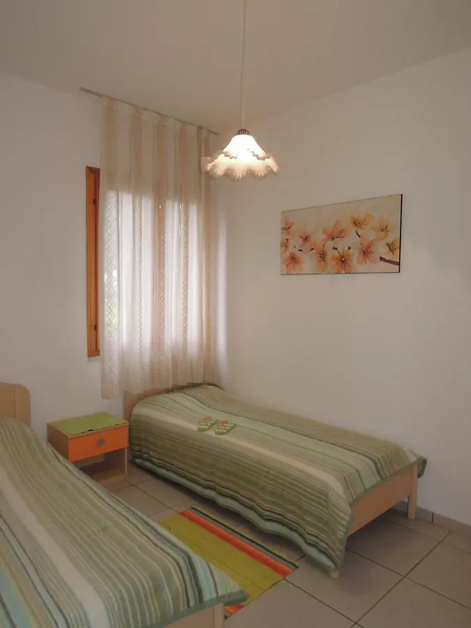 Villa With Garden Close To Bibione Beach - Beahost 아파트